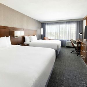 Zimmer mit Queensize-Bett